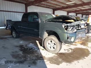 ✅ 2013 Toyota Tacoma • VIN: 5TFUX4EN5DX021738 • Lot: 41392449. Wystawiony na IAAI z przebiegiem 143 057 mil. Bezpłatny archiwum sprzedaży aukcyjnych z USA i szczegółowy raport historii pojazdu na DreamBid. Zdjęcie 1.