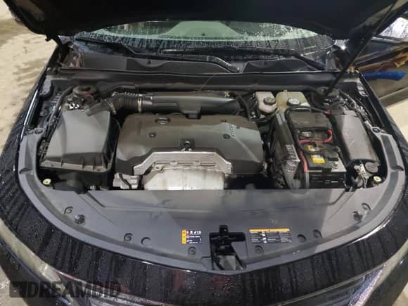 2019 Chevrolet Impala LS z VIN 1G11X5SA0KU105368, wystawiony jako Copart lot #80568034 z przebiegiem 87 831 mil mil oraz Szkoda całkowita • Salvage title. Historia ofert i sprzedaży dostępna na DreamBid. Obrazek 12.