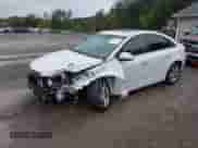 2012 Chevrolet Cruze 2LT z VIN 1G1PG5SC0C7180406, wystawiony jako IAAI lot #43393854 z przebiegiem 143 467 mil mil oraz . Historia ofert i sprzedaży dostępna na DreamBid. Obrazek 2.