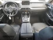 ✅ 2018 Mazda CX-9 Touring • VIN: JM3TCBCY8J0230282 • Лот: 85410415. Опубликован ранее на Copart с пробегом 133 809 миль. Бесплатный доступ к архиву аукционных продаж из США и подробный отчёт об истории автомобиля на DreamBid. Изображение 8.