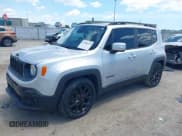 ✅ 2017 Jeep Renegade Latitude • VIN: ZACCJABB6HPG23465 • Lot: 42586122. Listed on IAAI with 72,465 mi. Free auction sales archive from the USA and detailed vehicle history report at DreamBid. Image 2.