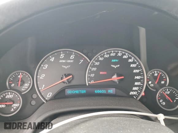 ✅ 2009 Chevrolet Corvette 1LT • VIN: 1G1YY25W895105074 • Lot: 69594415. Listed on Copart with 68,601 mi. Free auction sales archive from the USA and detailed vehicle history report at DreamBid. Image 9.