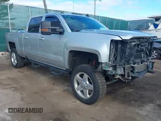 ✅ 2016 Chevrolet Silverado 2500HD LT • VIN: 1GC1KVE89GF268921 • Lot: 42050753. Listed on IAAI with 194,180 mi. Free auction sales archive from the USA and detailed vehicle history report at DreamBid. Image 1.