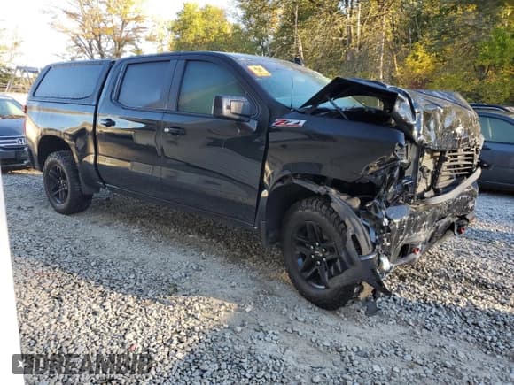 ✅ 2019 Chevrolet Silverado 1500 LT Trail Boss • VIN: 3GCPYFED7KG226640 • Lot: 82544195. Wystawiony na Copart z przebiegiem 59 814 mil. Bezpłatny archiwum sprzedaży aukcyjnych z USA i szczegółowy raport historii pojazdu na DreamBid. Zdjęcie 4.