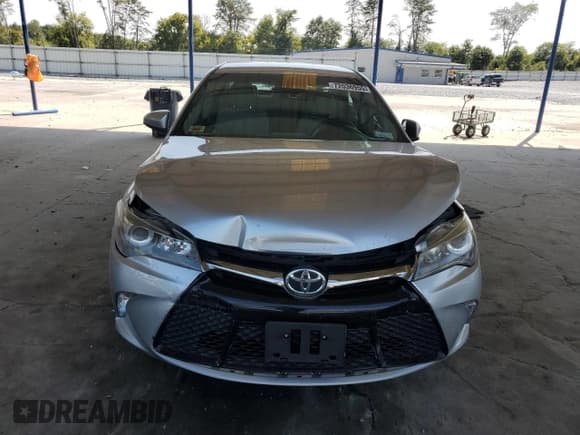 ✅ 2017 Toyota Camry XLE • VIN: 4T1BF1FK8HU775698 • Lot: 72036955. Listed on Copart with 40,671 mi. Free auction sales archive from the USA and detailed vehicle history report at DreamBid. Image 5.
