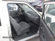 ✅ 1992 Isuzu Rodeo • VIN: 4S2CY58Z7N4310852 • Лот: 43799609. Опубликован ранее на IAAI с пробегом 288 455 миль. Бесплатный доступ к архиву аукционных продаж из США и подробный отчёт об истории автомобиля на DreamBid. Изображение 5.