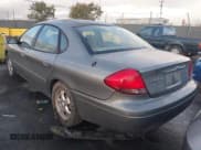 ✅ 2004 Ford Taurus SES • VIN: 1FAFP55S44A182823 • Lot: 43622713. Wystawiony na IAAI z przebiegiem Nie podano. Bezpłatny archiwum sprzedaży aukcyjnych z USA i szczegółowy raport historii pojazdu na DreamBid. Zdjęcie 3.