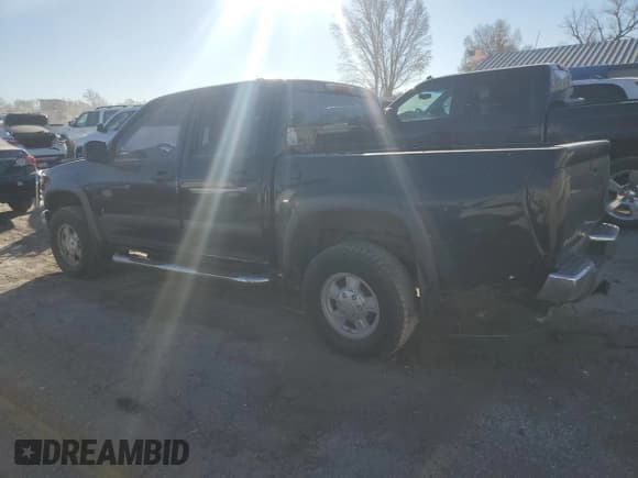 ✅ 2008 Chevrolet Colorado 1LT • VIN: 1GCDT13E388110723 • Лот: 82527624. Опубликован ранее на Copart с пробегом Не указан. Бесплатный доступ к архиву аукционных продаж из США и подробный отчёт об истории автомобиля на DreamBid. Изображение 2.