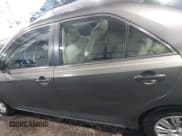 ✅ 2014 Toyota Camry LE • VIN: 4T4BF1FKXER390239 • Lot: 43062805. Listed on IAAI with 123,686 mi. Free auction sales archive from the USA and detailed vehicle history report at DreamBid. Image 14.