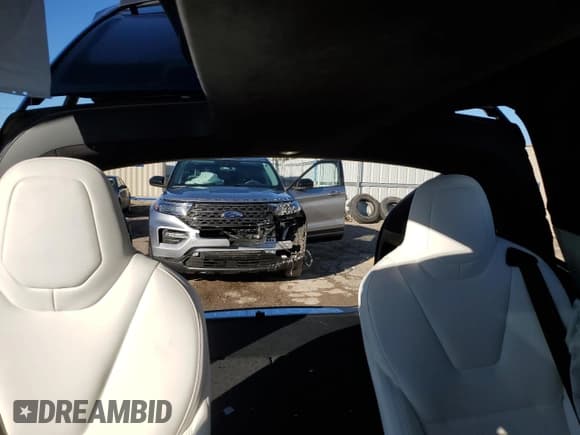 ✅ 2021 Tesla Model X Performance • VIN: 5YJXCBE44MF324718 • Lot: 81096074. Listed on Copart with 37,411 mi. Free auction sales archive from the USA and detailed vehicle history report at DreamBid. Image 10.