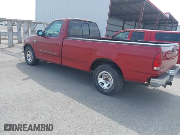 ✅ 1999 Ford F-150 • VIN: 1FTRF17W1XNA14279 • Lot: 42965550. Wystawiony na IAAI z przebiegiem 217 845 mil. Bezpłatny archiwum sprzedaży aukcyjnych z USA i szczegółowy raport historii pojazdu na DreamBid. Zdjęcie 3.