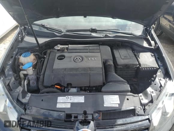 ✅ 2012 Volkswagen Golf R • VIN: WVWPF7AJ4CW301210 • Лот: 75675764. Опубликован ранее на Copart с пробегом 56 269 миль. Бесплатный доступ к архиву аукционных продаж из США и подробный отчёт об истории автомобиля на DreamBid. Изображение 11.