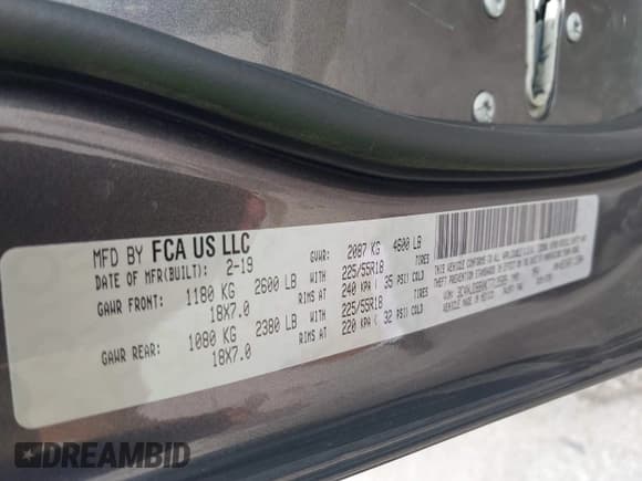 ✅ 2019 Jeep Compass Latitude • VIN: 3C4NJDBB0KT713589 • Lot: 43329595. Listed on IAAI with 31,475 mi. Free auction sales archive from the USA and detailed vehicle history report at DreamBid. Image 9.