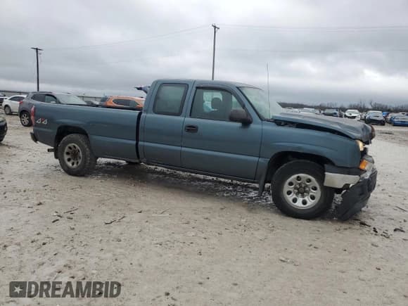 ✅ 2007 Chevrolet Silverado 1500 LS • VIN: 1GCEK19V17E107446 • Lot: 84807384. Listed on Copart with 90,050 mi. Free auction sales archive from the USA and detailed vehicle history report at DreamBid. Image 4.