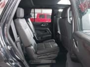 ✅ 2022 Chevrolet Tahoe LT • VIN: 1GNSKNKD1NR264693 • Lot: 42858446. Listed on IAAI with 17,283 mi. Free auction sales archive from the USA and detailed vehicle history report at DreamBid. Image 8.