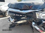 ✅ 2019 Ram 1500 Tradesman • VIN: 1C6SRFCTXKN601842 • Lot: 43461041. Wystawiony na IAAI z przebiegiem 143 294 mil. Bezpłatny archiwum sprzedaży aukcyjnych z USA i szczegółowy raport historii pojazdu na DreamBid. Zdjęcie 6.