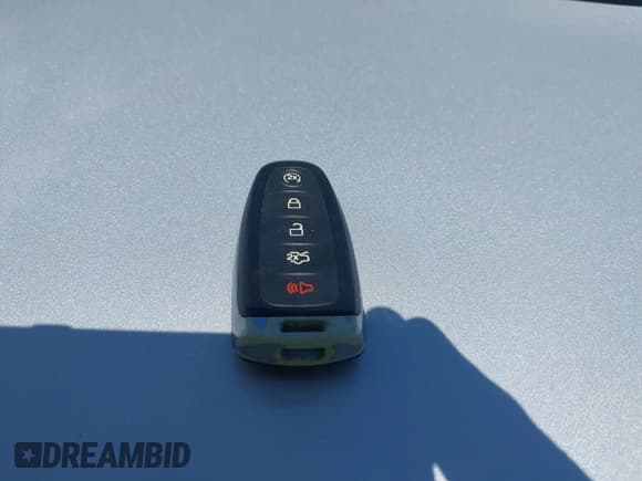 ✅ 2018 Ford Flex Limited • VIN: 2FMHK6D81JBA09107 • Лот: 42806645. Опубликован ранее на IAAI с пробегом 113 695 миль. Бесплатный доступ к архиву аукционных продаж из США и подробный отчёт об истории автомобиля на DreamBid. Изображение 11.