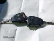 ✅ 2008 Dodge Durango SLT • VIN: 1D8HB48N18F121618 • Lot: 43696697. Wystawiony na IAAI z przebiegiem 192 653 mil. Bezpłatny archiwum sprzedaży aukcyjnych z USA i szczegółowy raport historii pojazdu na DreamBid. Zdjęcie 11.