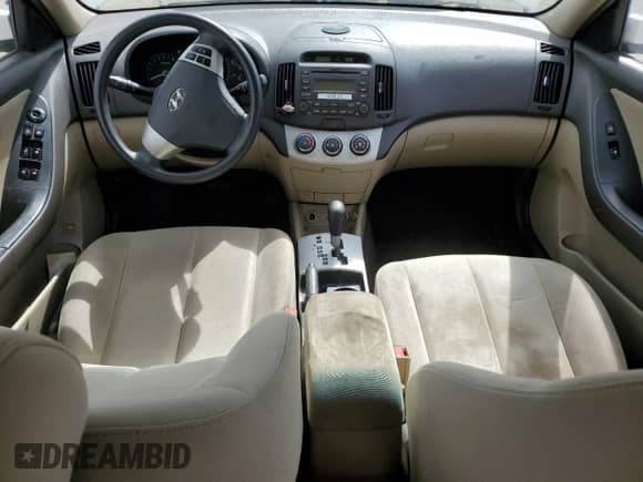 2008 Hyundai Elantra GLS z VIN KMHDU46D68U462327, wystawiony jako Copart lot #72730064 z przebiegiem 123 852 mil mil oraz Szkoda całkowita • Salvage title. Historia ofert i sprzedaży dostępna na DreamBid. Obrazek 8.