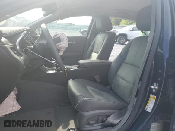 ✅ 2015 Chevrolet Impala LT • VIN: 2G1125S32F9228253 • Лот: 56450424. Опубликован ранее на Copart с пробегом 14 725 миль. Бесплатный доступ к архиву аукционных продаж из США и подробный отчёт об истории автомобиля на DreamBid. Изображение 7.