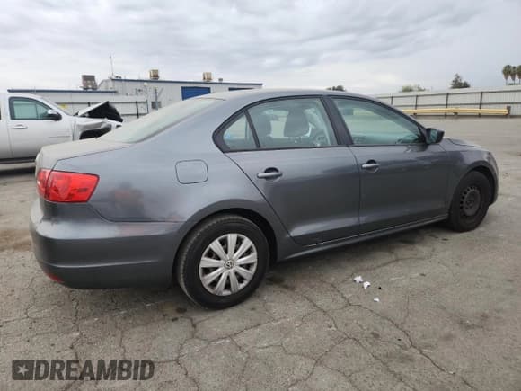 ✅ 2013 Volkswagen Jetta • VIN: 3VW2K7AJ3DM207050 • Лот: 86707735. Опубликован ранее на Copart с пробегом 150 718 миль. Бесплатный доступ к архиву аукционных продаж из США и подробный отчёт об истории автомобиля на DreamBid. Изображение 3.