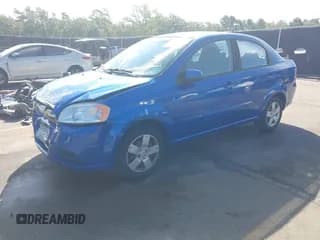 ✅ 2010 Chevrolet Aveo 1LT • VIN: KL1TD5DE8AB117147 • Lot: 43191809. Wystawiony na IAAI z przebiegiem 130 988 mil. Bezpłatny archiwum sprzedaży aukcyjnych z USA i szczegółowy raport historii pojazdu na DreamBid. Zdjęcie 2.