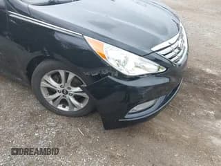 ✅ 2011 Hyundai Sonata SE • VIN: 5NPEC4AC7BH018109 • Lot: 42986873. Listed on IAAI with 129,235 mi. Free auction sales archive from the USA and detailed vehicle history report at DreamBid. Image 6.