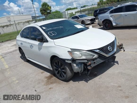 ✅ 2018 Nissan Sentra SV • VIN: 3N1AB7AP6JY235032 • Lot: 42586629. Listed on IAAI with 117,941 mi. Free auction sales archive from the USA and detailed vehicle history report at DreamBid. Image 1.