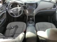 ✅ 2017 Hyundai Santa Fe 2.4L • VIN: 5XYZTDLB7HG459311 • Lot: 84414305. Wystawiony na Copart z przebiegiem 152 972 mil. Bezpłatny archiwum sprzedaży aukcyjnych z USA i szczegółowy raport historii pojazdu na DreamBid. Zdjęcie 8.