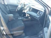 ✅ 2016 Toyota RAV4 XLE • VIN: 2T3WFREV5GW277976 • Лот: 43428700. Опубликован ранее на IAAI с пробегом 136 570 миль. Бесплатный доступ к архиву аукционных продаж из США и подробный отчёт об истории автомобиля на DreamBid. Изображение 5.