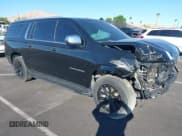 ✅ 2022 Chevrolet Suburban Premier • VIN: 1GNSKFKD1NR223325 • Lot: 40848831. Wystawiony na IAAI z przebiegiem 52 798 mil. Bezpłatny archiwum sprzedaży aukcyjnych z USA i szczegółowy raport historii pojazdu na DreamBid. Zdjęcie 1.