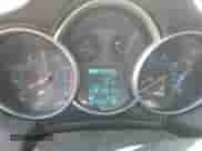 2016 Chevrolet Cruze LT z VIN 1G1PE5SB7G7177554, wystawiony jako Copart lot #70544095 z przebiegiem 103 591 mil mil oraz Szkoda całkowita • Salvage title. Historia ofert i sprzedaży dostępna na DreamBid. Obrazek 9.