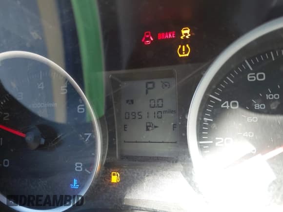 ✅ 2014 Subaru Crosstrek Premium • VIN: JF2GPACC2E8294940 • Lot: 43887116. Listed on IAAI with 95,110 mi. Free auction sales archive from the USA and detailed vehicle history report at DreamBid. Image 15.