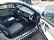 ✅ 1998 Mercedes-Benz SLK 230/320 • VIN: WDBKK47F0WF040359 • Lot: 42634930. Listed on IAAI with 50,930 mi. Free auction sales archive from the USA and detailed vehicle history report at DreamBid. Image 5.