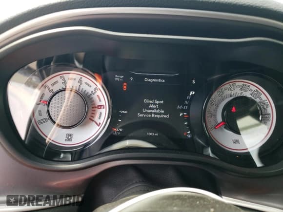 ✅ 2022 Dodge Challenger R/T Scat Pack Widebody • VIN: 2C3CDZFJ3NH218611 • Lot: 61007463. Wystawiony na Copart z przebiegiem 1 003 mil. Bezpłatny archiwum sprzedaży aukcyjnych z USA i szczegółowy raport historii pojazdu na DreamBid. Zdjęcie 9.