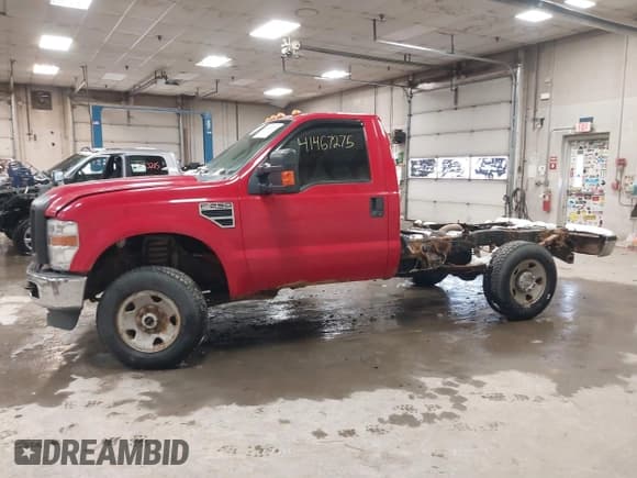 ✅ 2009 Ford F-250 XL • VIN: 1FTNF21589EB14421 • Lot: 41467275. Listed on IAAI with 84,836 mi. Free auction sales archive from the USA and detailed vehicle history report at DreamBid. Image 15.