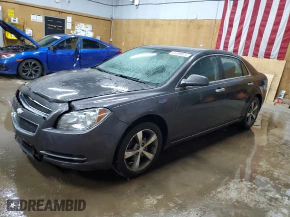 ✅ 2012 Chevrolet Malibu 1LT • VIN: 1G1ZC5E09CF260427 • Lot: 61599024. Listed on Copart with 271,945 mi. Free auction sales archive from the USA and detailed vehicle history report at DreamBid. Image 1.