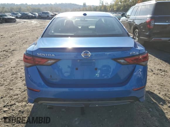 ✅ 2022 Nissan Sentra SR • VIN: 3N1AB8DV5NY309725 • Lot: 90722645. Listed on Copart with 21,459 mi. Free auction sales archive from the USA and detailed vehicle history report at DreamBid. Image 6.