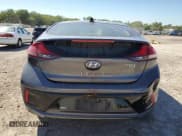 ✅ 2017 Hyundai Ioniq Blue • VIN: KMHC65LC7HU026853 • Lot: 73110604. Wystawiony na Copart z przebiegiem 132 509 mil. Bezpłatny archiwum sprzedaży aukcyjnych z USA i szczegółowy raport historii pojazdu na DreamBid. Zdjęcie 6.