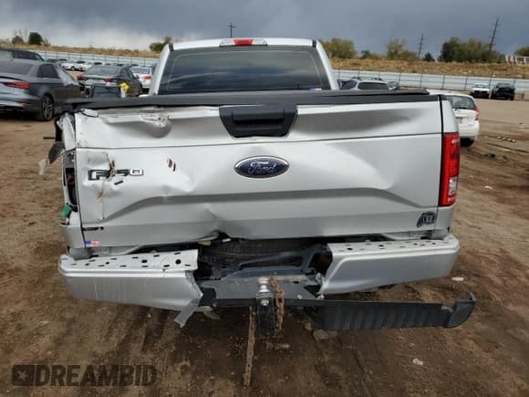 ✅ 2017 Ford F-150 XL • VIN: 1FTMF1CP9HKD53268 • Lot: 79239884. Wystawiony na Copart z przebiegiem Nie podano. Bezpłatny archiwum sprzedaży aukcyjnych z USA i szczegółowy raport historii pojazdu na DreamBid. Zdjęcie 6.