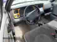 1998 Dodge Dakota SLT z VIN 1B7GG22YXWS639234, wystawiony jako Copart lot #68892734 z przebiegiem 123 588 mil mil oraz Szkoda całkowita • Salvage title. Historia ofert i sprzedaży dostępna na DreamBid. Obrazek 8.