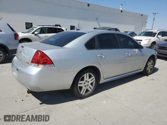 ✅ 2014 Chevrolet Impala LT • VIN: 2G1WB5E31E1165824 • Лот: 68571764. Опубликован ранее на Copart с пробегом 102 077 миль. Бесплатный доступ к архиву аукционных продаж из США и подробный отчёт об истории автомобиля на DreamBid. Изображение 3.
