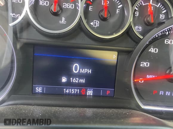 ✅ 2020 Chevrolet Silverado 1500 RST • VIN: 1GCUYEEL8LZ230024 • Lot: 42311134. Wystawiony na IAAI z przebiegiem 141 571 mil. Bezpłatny archiwum sprzedaży aukcyjnych z USA i szczegółowy raport historii pojazdu na DreamBid. Zdjęcie 7.