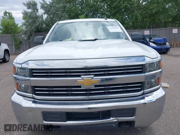 ✅ 2018 Chevrolet Silverado 2500HD Work Truck • VIN: 1GC1KUEG4JF271444 • Lot: 42588159. Listed on IAAI with 210,808 mi. Free auction sales archive from the USA and detailed vehicle history report at DreamBid. Image 12.