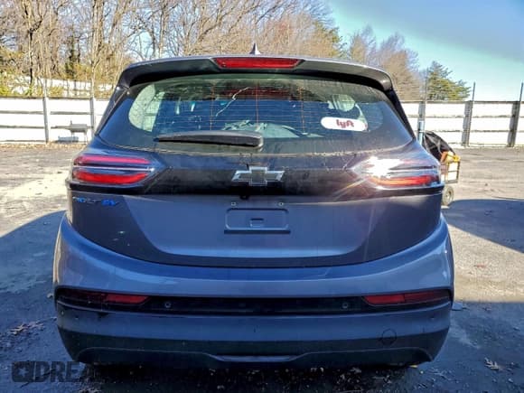 ✅ 2023 Chevrolet Bolt EV 1LT • VIN: 1G1FW6S06P4201969 • Lot: 94748465. Listed on Copart with 37,715 mi. Free auction sales archive from the USA and detailed vehicle history report at DreamBid. Image 6.