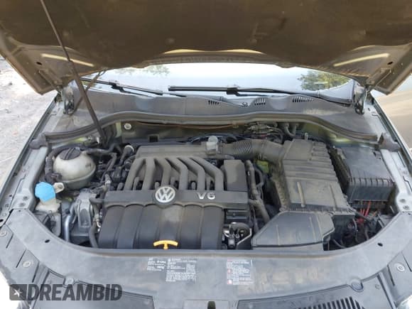 ✅ 2008 Volkswagen Passat 3.6L V6 • VIN: WVWCU73C68P030395 • Lot: 42846112. Listed on IAAI with 93,644 mi. Free auction sales archive from the USA and detailed vehicle history report at DreamBid. Image 10.