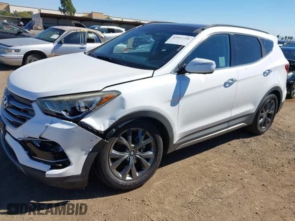 ✅ 2017 Hyundai Santa Fe Ultimate • VIN: 5XYZW4LA6HG416240 • Лот: 43497210. Опубликован ранее на IAAI с пробегом 102 721 миль. Бесплатный доступ к архиву аукционных продаж из США и подробный отчёт об истории автомобиля на DreamBid. Изображение 2.