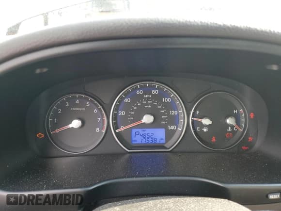 ✅ 2012 Hyundai Santa Fe SE • VIN: 5XYZHDAGXCG098035 • Lot: 75952204. Listed on Copart with 175,381 mi. Free auction sales archive from the USA and detailed vehicle history report at DreamBid. Image 9.