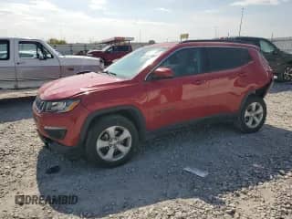 2019 Jeep Compass Latitude с VIN 3C4NJDBB8KT628936, выставлен на аукционе Copart как лот 80212505 с пробегом 141 289 миль миль и Списание • Salvage title. История ставок и продаж доступна на DreamBid. Изображение 1.