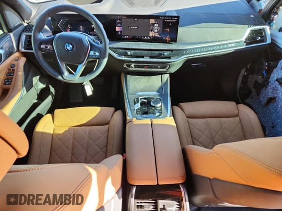 ✅ 2025 BMW X5 xDrive50e • VIN: 5UX43EU04S9Z29217 • Lot: 90710795. Listed on Copart with 3,582 mi. Free auction sales archive from the USA and detailed vehicle history report at DreamBid. Image 8.